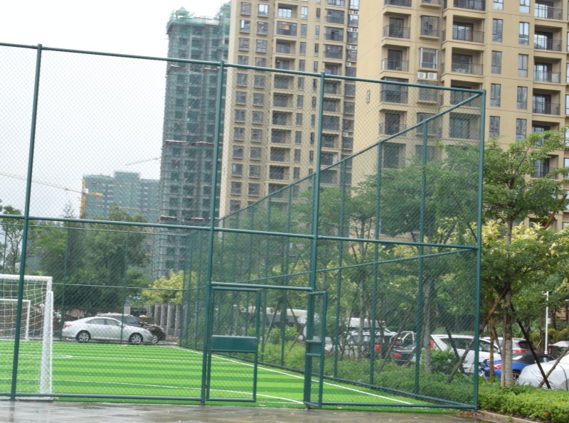 硅PU球场防滑性能为何衰减？这些日常维护细节常被忽略
